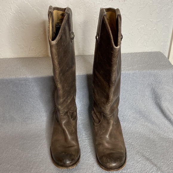 Frye Pull On Brown Boot Size 5 1/2 - Picture 2 of 11